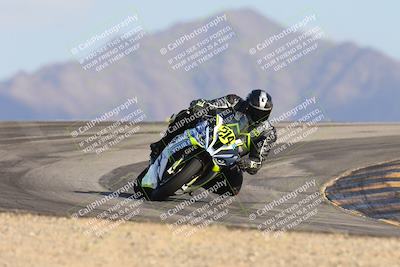 media/Nov-15-2024-CVMA Friday Practice (Fri) [[b142d29251]]/3-Group 3 and NRS/Session 5 (Turn 12)/